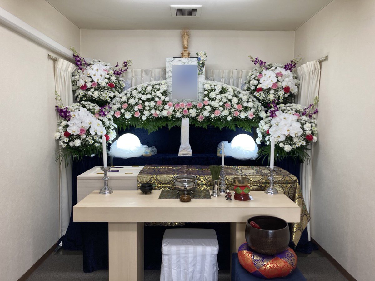 安心価格宣言！！
花家族の株式会社えにしです。事前相談・事前見積強化中！
お気軽にお問い合わせください！一都三県対応!  (link: enisi.co.jp) enisi.co.jp                                      
本日の施行風景  板橋区 戸田サービス館です。