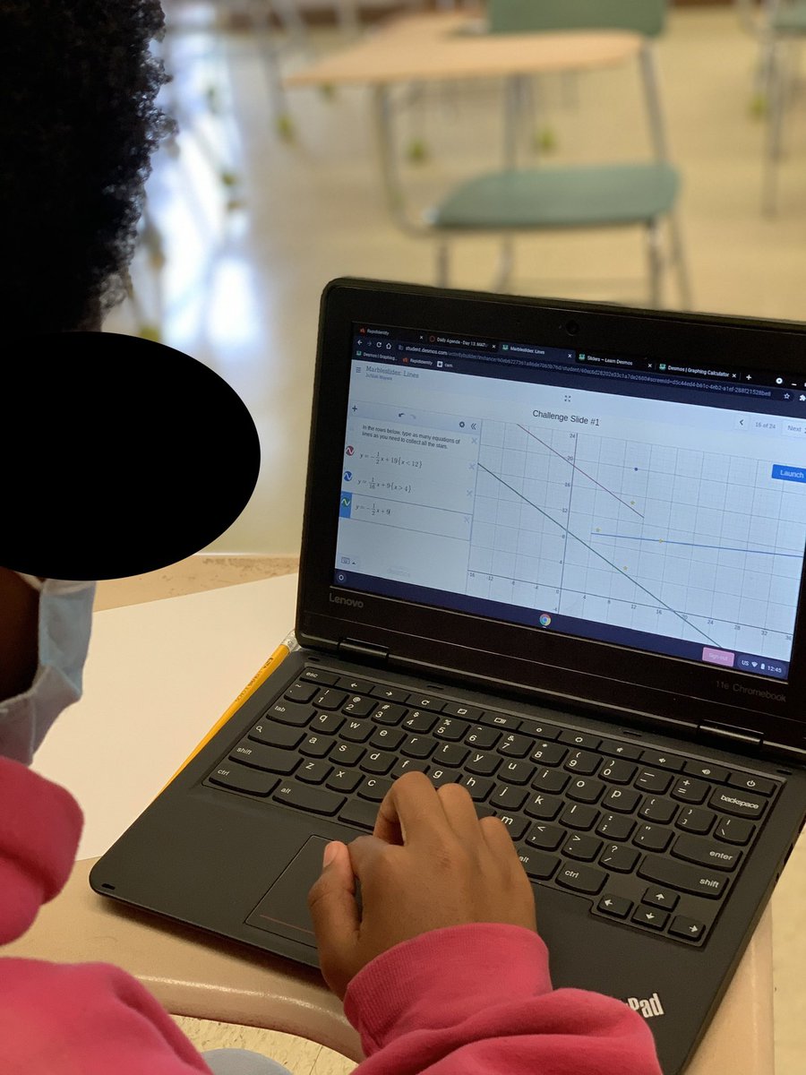 TanJohn42262338's tweet image. Session 2 of #CCSRISE2021 at Douglas Byrd High School and our rising Freshman are hard at work! #eaglepride