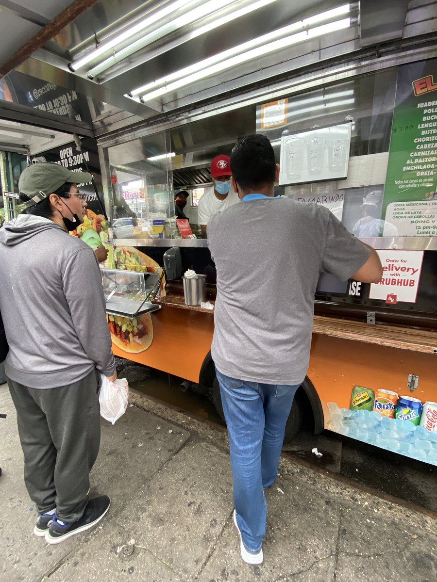 SmallBizzyBone's tweet photo. Productive Store visit yesterday with @stalinortega15 and the #WhiteFlames ๐ฅ crew.
โ
Taco Truck ๐ฎ
โ
Gyro Truck ๐ฅ
โAdded to our @OneNYNJ vender Partnerships for our โAt&t Challengeโ Community Give-A-Way Events ๐ฆพ
#PortPositivity๐
#SignatureHuntingSeason ๐บ https://t.co/t2xaz4ZsPK