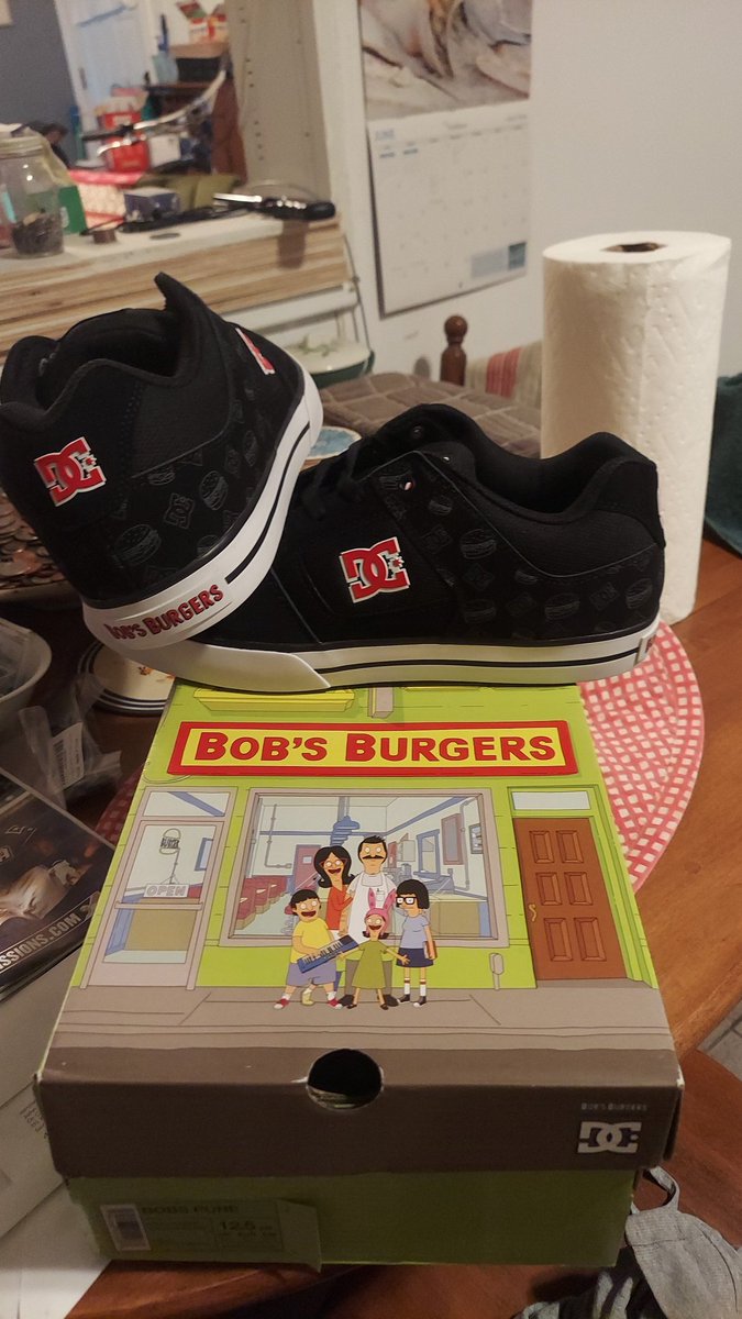 intertrodeVP's tweet image. Cool shoes came today 😄