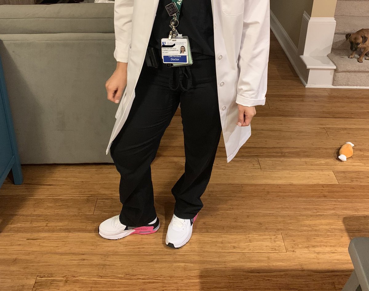 akappus's tweet photo. Takes my breath away, even at 3:00a.m. #ImWithKCK #ThisDocWearsNikes
Residency is unbelievably difficult, but I see a photo like this and have to pinch myself and celebrate you @ladoctorack. You’re learning in a pressure cooker, but living your dream. @LatinasInMed #KeepGoing https://t.co/j25FSNQjQT