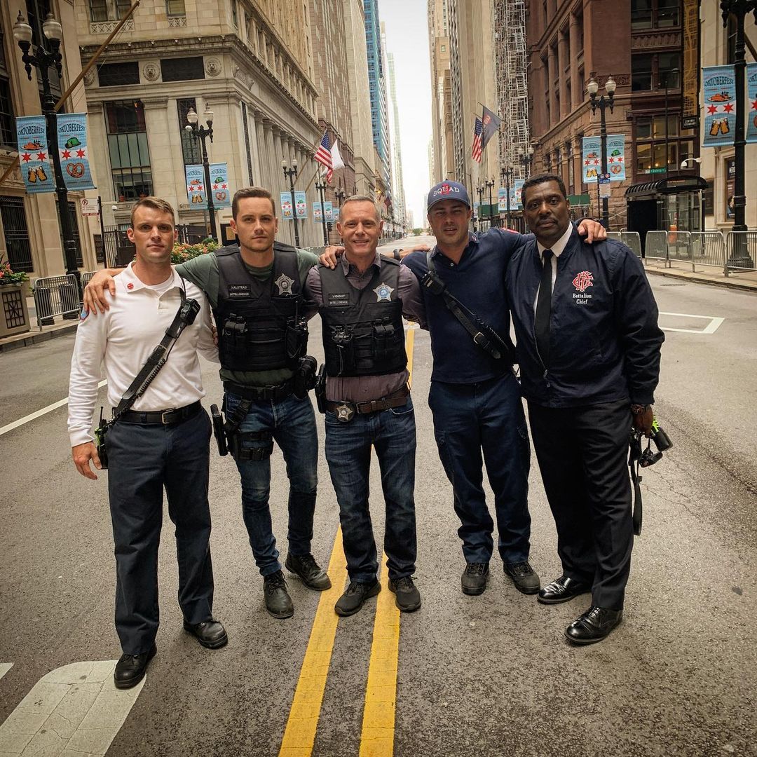 Happy 40th birthday to Chicago Fire\s own Taylor Kinney. 