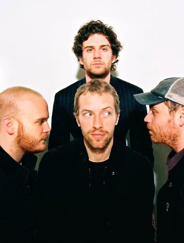 updatecultura's tweet photo. ENCONTRO DE GIGANTES! De acordo com rumores, Coldplay tem uma faixa colaborativa com o BTS intitulada "My Universe". https://t.co/k8WhpOd8lS https://t.co/uJ5RtdXrJL
