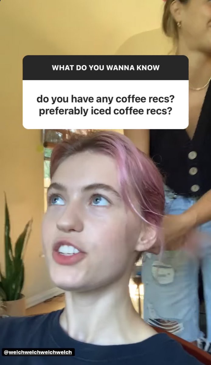 kctewallis's tweet photo. wait i’m screaming who is asking olivia welch a bunch of subtle questions to figure out if she’s gay or not 😭 https://t.co/PR0rw4pUGM