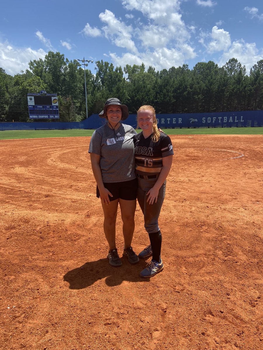 Kate Newberry tweet media