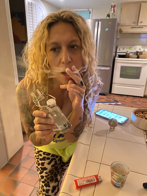 as if last night wasnt epic enough #mommyandme on fire!!! Is it wrong to CORRUPt my own #mom https://t<a href="/tag/mommyandme"class="tags">#mommyandme</a><a href="/tag/mom"class="tags"><span>#mom</span></a>