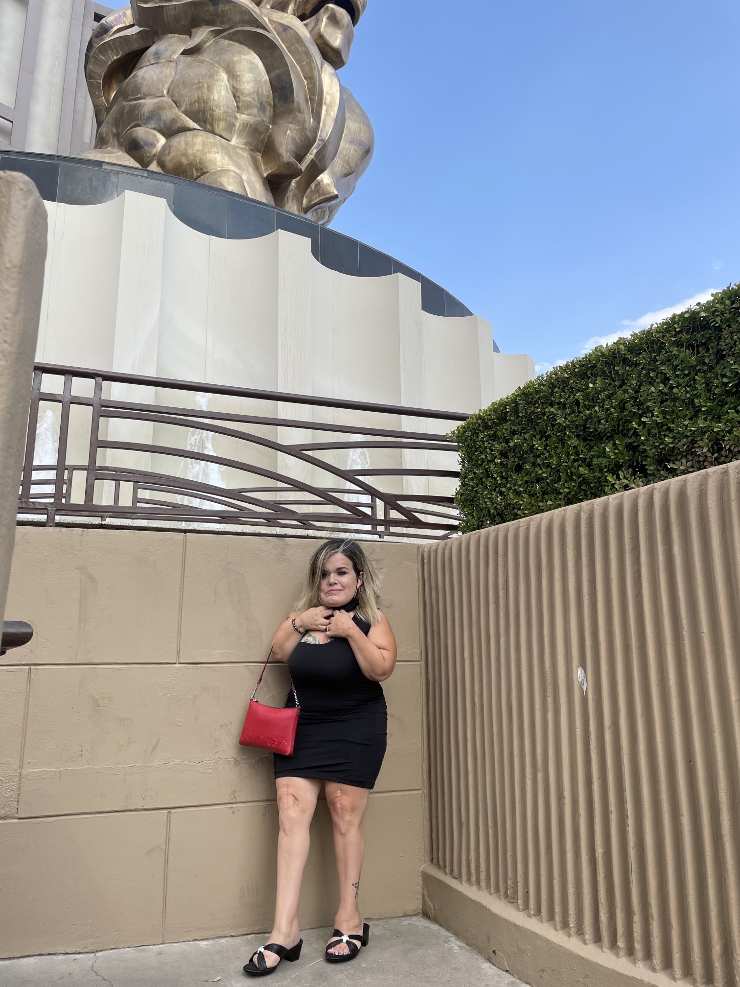 TW Pornstars - Lil Stella Marie. Twitter. Finally got my pic with Leo