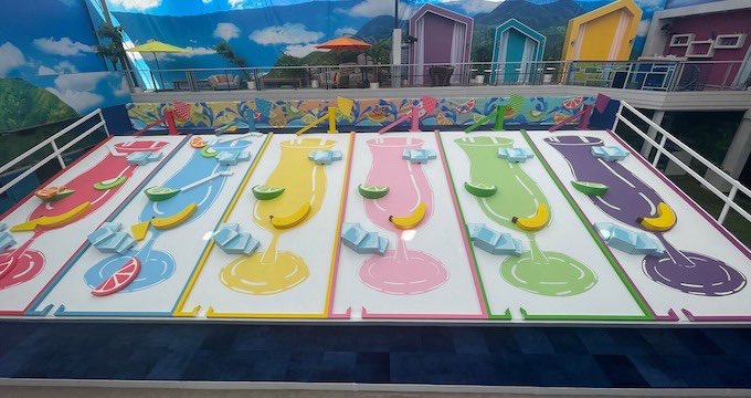 AScott319's tweet image. Where were the #massivecocktails raining down on the houseguests, Big Brother? #BB23