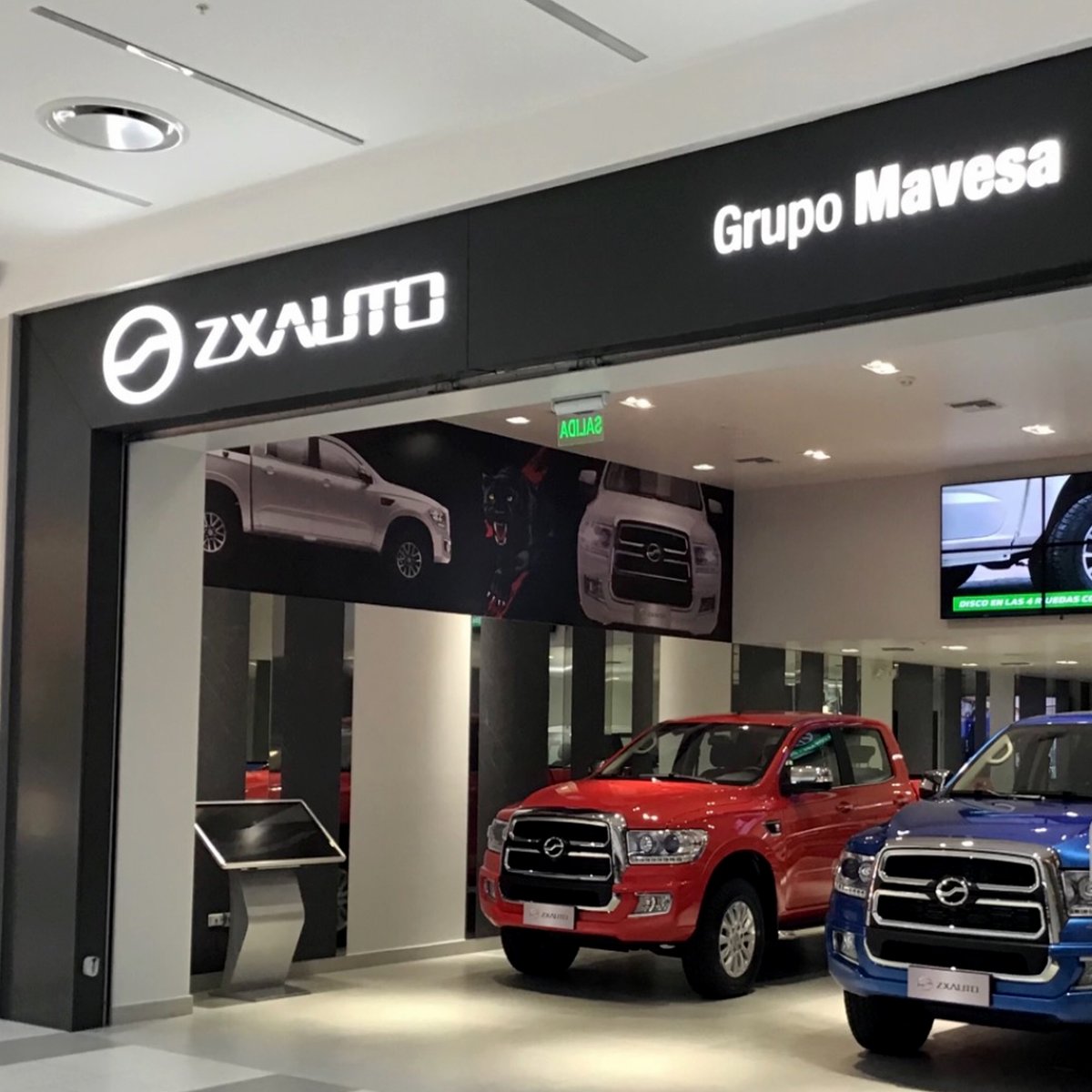 AcimcoEcuador's tweet photo. Otro desafío resuelto por el equipo de diseño de concesionarios. Dos imponentes tótems engalanan la entrada de #Citroën y #ZXAuto en Riocentro Los Ceibos y realzan la imagen corporativa del Grupo Mavesa
📍 Guayaquil, Ecuador
🔎 Paneles Stacbond Umbra Grey
📅 2021 https://t.co/gvxhcU2hY0