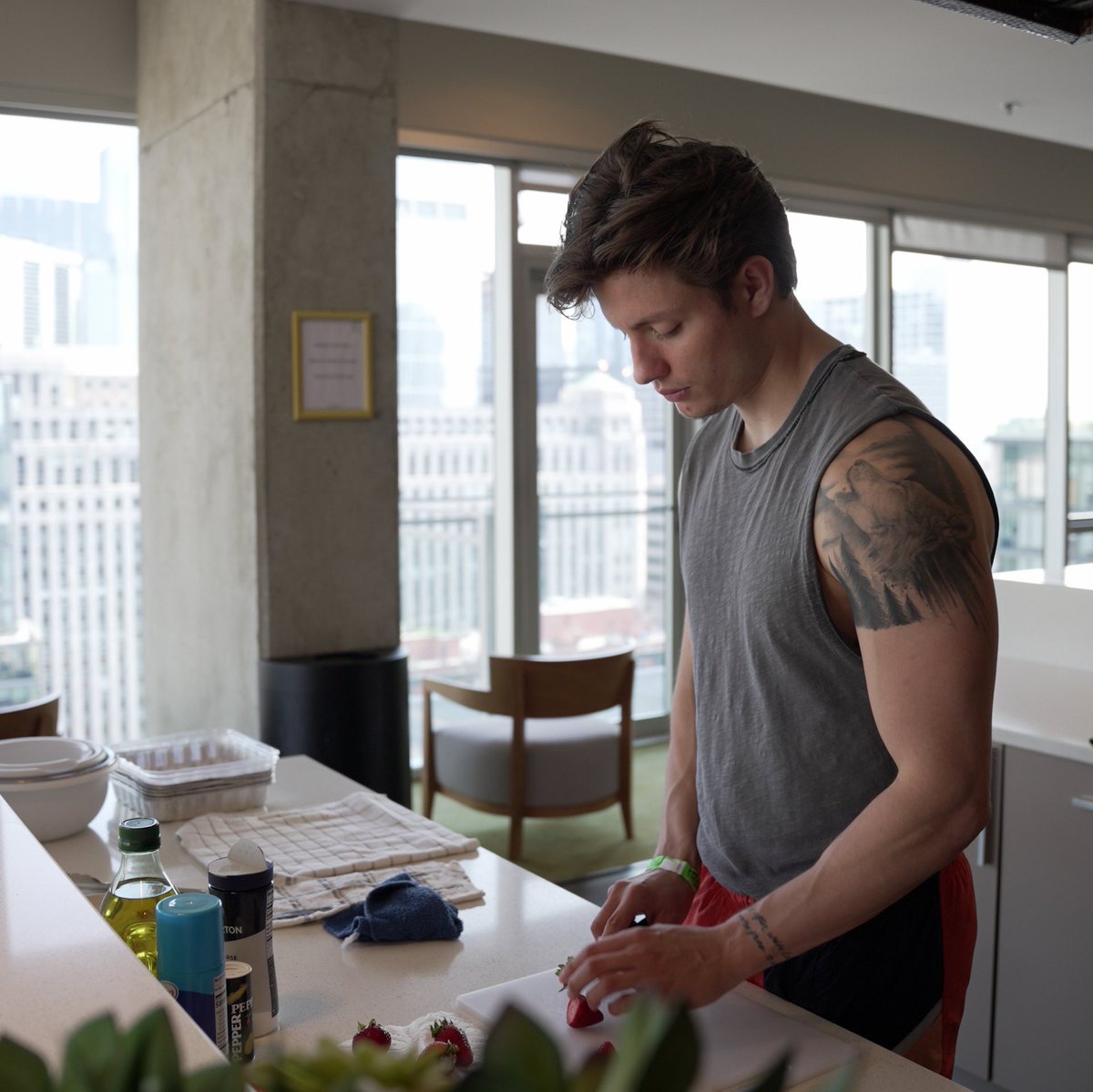 🧑🏿‍🍳 Meet Mike Downes, the foodie of the group - food is his religion. The only man who can make movie concessions a 5-star meal also serves nourishment for the soul. 🤤
⠀⠀⠀⠀⠀⠀⠀⠀⠀
#ChefMike #TheDish #Northofthe10 #VisionCentral10 #Thevisioncentral

<a href="/mattrife/">Matt Rife</a>