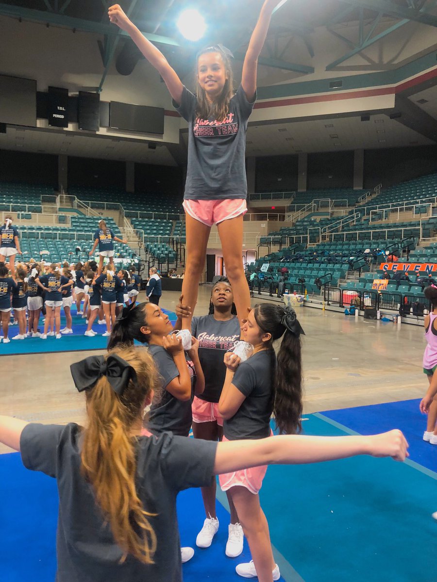 SJH Cheer tweet media