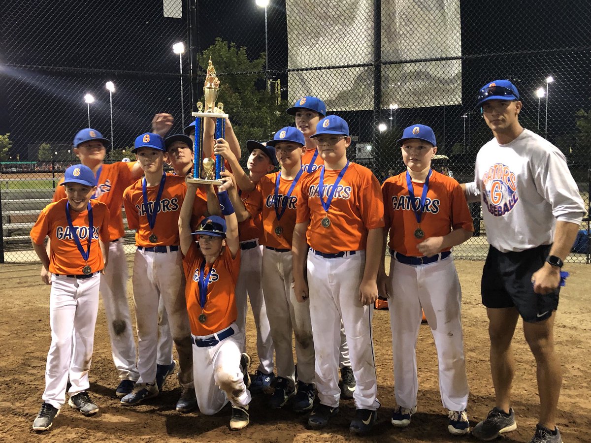 CoachHilvert's tweet photo. GATORS=League Champs! A great team WIN tonight! Gators showed a lot of Grit in their upset victory! #FunYear #HardWork https://t.co/FYI2I7eNWb