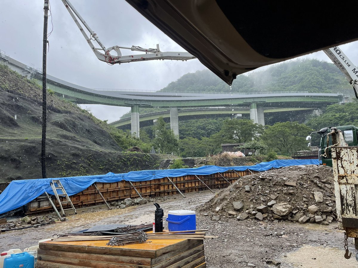ট ইট র 元治建設 衛生管理事業部 建設部 最悪の雨 擁壁 コンクリート打設 雨養生 スランプ値 最悪 雷やばい ট ইট র 元治建設 衛生管理事業部 建設部 最悪の雨 擁壁 コンクリート打設 雨養生 スランプ値 最悪 雷やばい