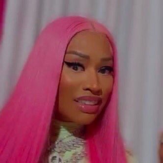 The gworls have been fighting all day https://t.co/s0WSRL055J<a href="/tag/newprofilepic"class="tags"><span>#newprofilepic</span></a>