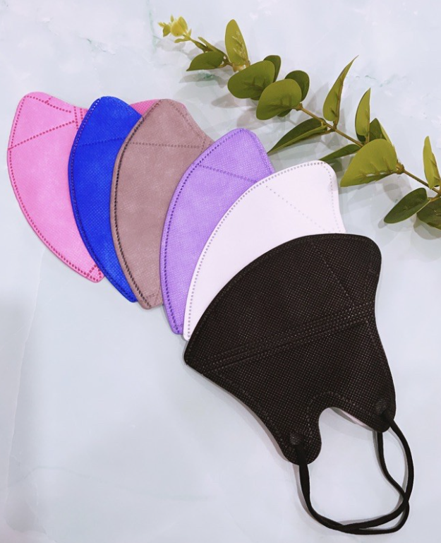 ThreadRacun's tweet photo. Rekomendasi masker duckbill warna warni murce💙💛💜❤️ #threadracun #racunshopee https://t.co/phUcbCYS6P