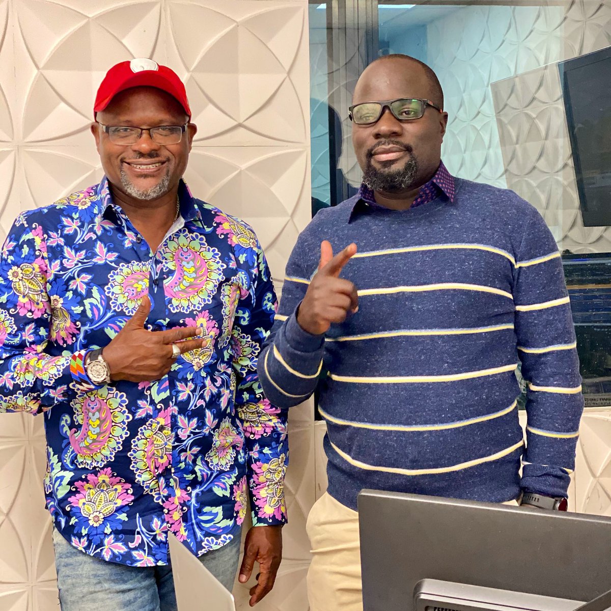 Tunatumai asubuhi yako iko shwari, karibu kipindini hadi nne. Luku ya leo imeweza ama twende sokoni baadaye 😂😂? <a href="/GidiOgidi/">Gidi Ogidi</a> <a href="/Ghost_Mulee/">Jacob "Ghost" Mulee</a> <a href="/_naomnyaboke/">Naom Nyaboke</a> <a href="/MartinJnr13/">MartinNjorogeKiptoo</a> #GidiNaGhostAsubuhi #OngeaUsikike