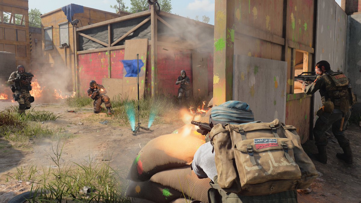 Treyarch's tweet image. #MauerDerToten. Rush 24/7. Capture the Flag. Cranked Moshpit. OTs 9 SMG. Prestige Shop Blueprints. Zombies Onslaught: Accelerated. Nuke Scorestreak. It’s all here.

Season Four Reloaded is NOW LIVE in #BlackOpsColdWar!