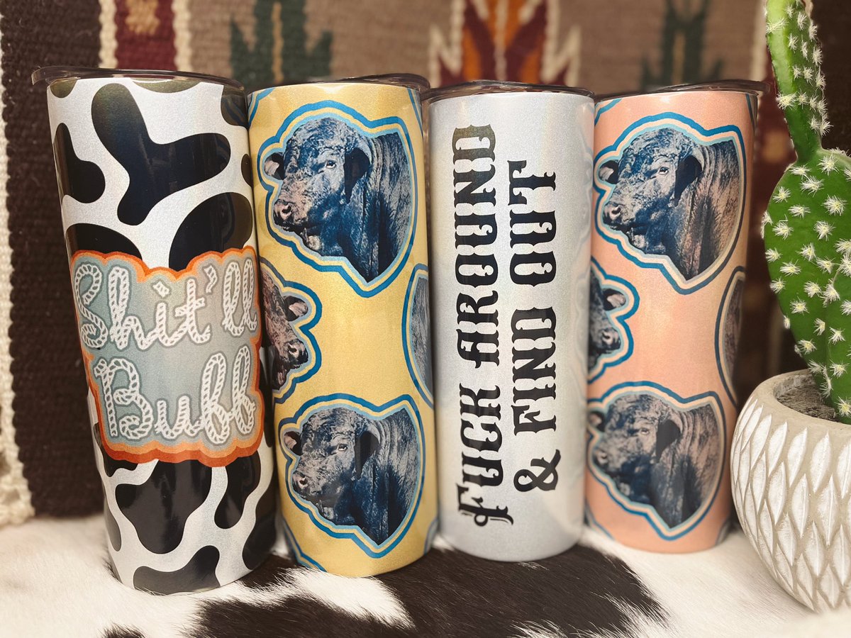 LBar3_'s tweet image. Cups going live tomorrow at 6PM PST 😻