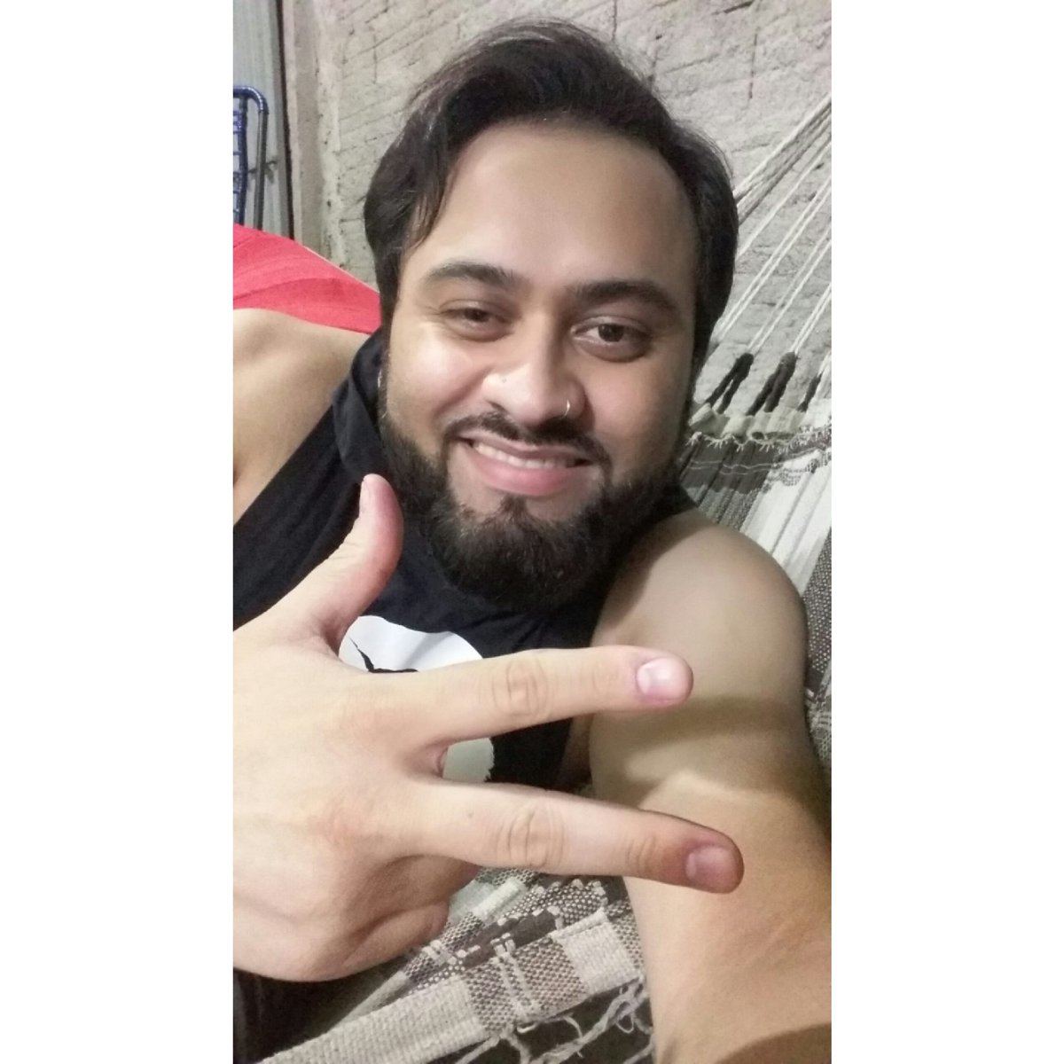 RafaelCapetiny's tweet photo. Entenda que a felicidade não é ter. É ser! #tattoo #tattoos #tatuagem #instatattoo #rafaelcapetiny #tattoo2me #MarketingDigital  #tattoooldschool #tattoorealismo #tattooblackwork #tattooaquarela #tattooideas #tattooartist #tattooboy https://t.co/vTq6auPsUQ
