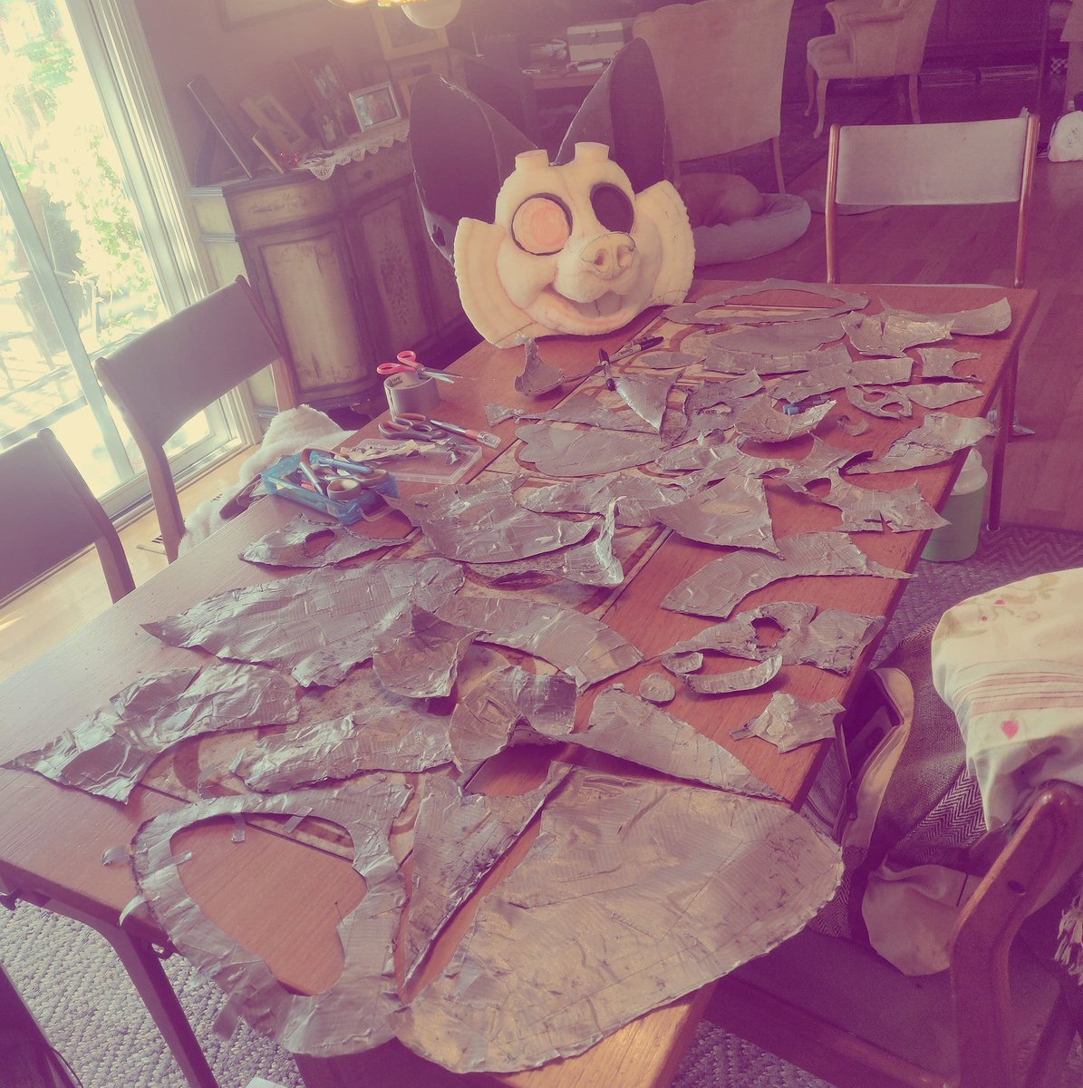 DazyChainC's tweet photo. She had 42 pieces! 😱 it's all worth it though! Vicky belongs to @Vickleman 🌷🌾
~
 #DazyChain #DazyChainCreations #DCC #DazyChainFursuits #FriskoTheTree #VickyFursuit #FursuitWIP #FursuitWIPsPlz #FursuitWIPPlz #Fursuit #Fursuits #Fursuiting #FursuitMaker #FursuitMakers https://t.co/dIe9iWo6al