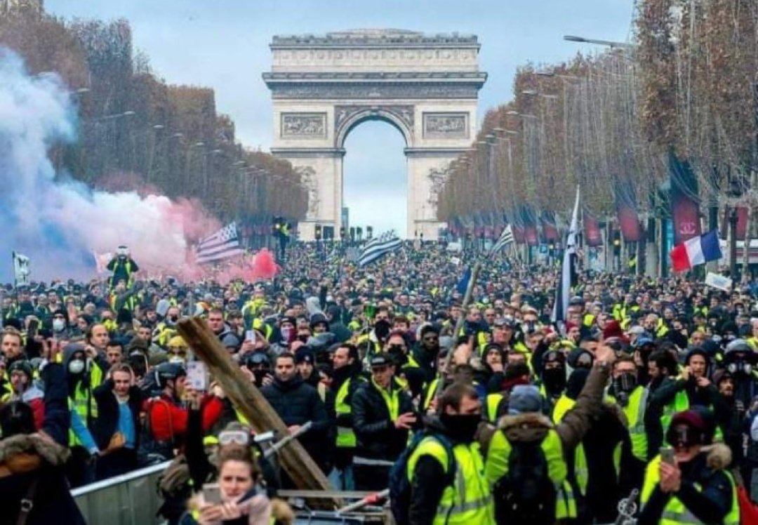 France waking up 🙏
SHARE THIS FAR PLEASE ❤️❤️