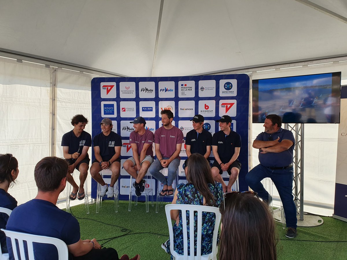 Chatelaillon's tweet photo. Conférence de presse du @tourvoile à #chatelaillonplage #tourdevoile #tourvoile #voile https://t.co/NlgeMWH2aK