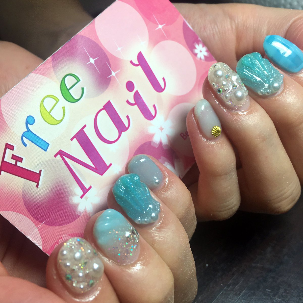 freenail2012's tweet photo. #海ネイル
#夏ネイル
#freenail https://t.co/UEGtgMPxVl