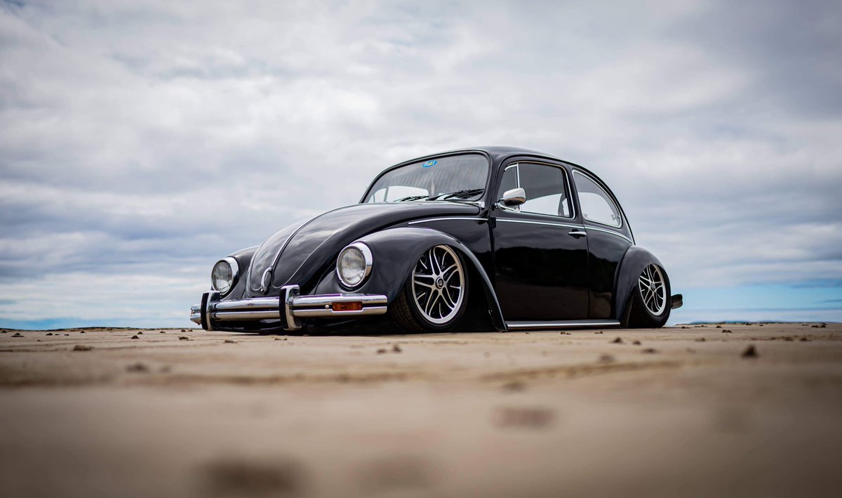 She would look good on airride mind #volkswagen #volkswagenbeetle #limebug #airride #aircooled