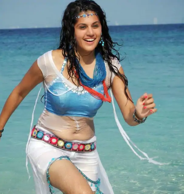 #TaapseePannu 's new innings , She  announced own production house #OutsidersFilms