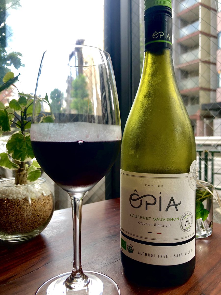 PJB_REVOLVER's tweet image. Today’s Non alcoholic《Red wine taste Opia Cabernet Sauvignon》オピア・カベルネ・ソービィニョン🌿南仏、2010年設立のワイナリー産🌳オーガニック素材を厳格な温度管理の元、無発酵にて樽熟させたワインテイスト飲料⚜️
#pjb #opia #innocentdays