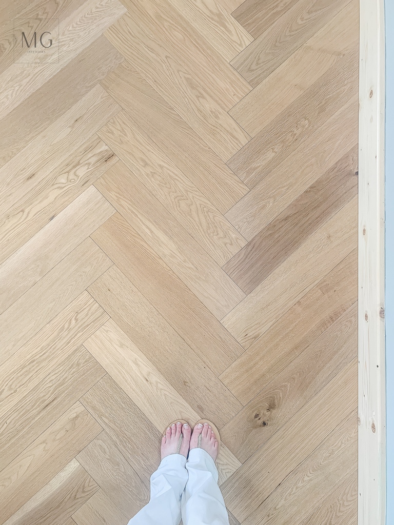 We are starting this Client's #countryhomeoffice project from the floor up with one of our favourite finishes! - white oak hardwood floors in herringbone pattern 🤩
•
•
•
•
•
#maygreyinteriors #makelifebeautiful #interiordesign #madeforliving #homeoffice #workspace