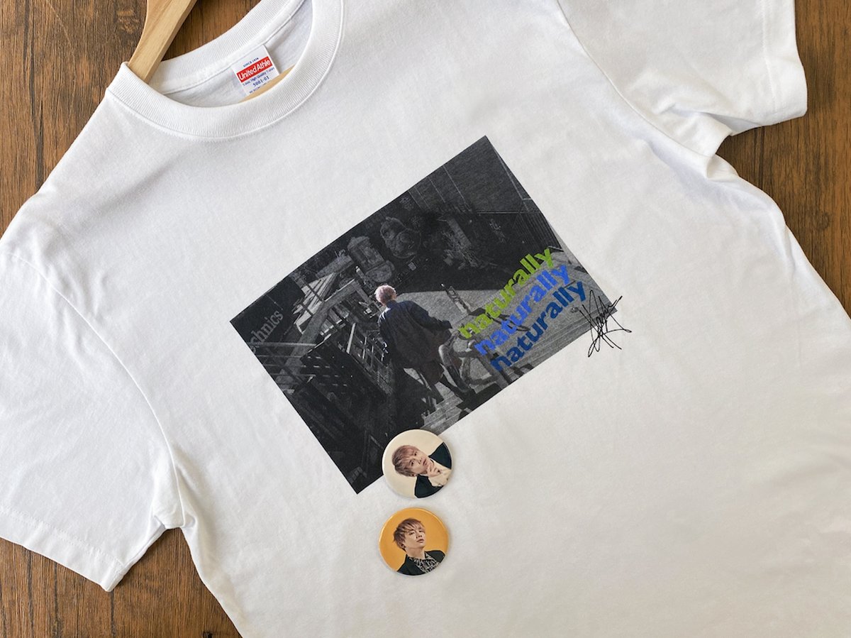 このTシャツは僕が選んだ写真を使ってもらいました。 ファンならわかる