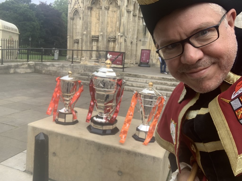 BenYorkMix's tweet image. 100 days to go to @RLWC2021 🏆 

Can’t wait to see games in @CityofYork and keep an eye on @VisitYork as they give away 100 tickets to games 🎟 

You need to #BeThereForReal 

visityork.org/rlwc2021

(No they didn’t let me lift the trophy)