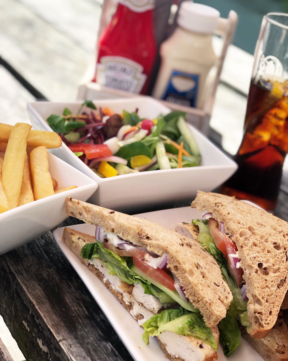 It’s got to be alfresco lunching today 😎 

Beautiful weather is forecast so it’s the perfect opportunity to enjoy our little green oasis 🌿🥗🥪

Don’t forget to bring your <a href="/NorthNorfolk/">Enjoy North Norfolk™</a> card to get 10% off your food and drink bill!