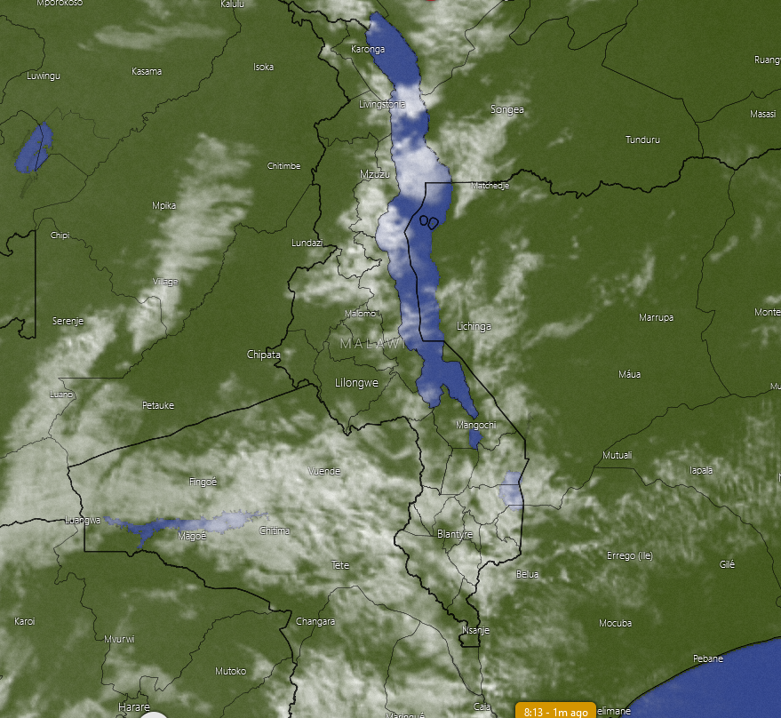MetMalawi's tweet photo. WEATHER FORECAST 15/07/2021-Expect windy, very cold and cloudy conditions with rain drizzles and showers due to influx of cool and moist south easterly air mass induced by high pressure area in the Indian Ocean.
8am satellite image depicting clouds across the country #keepwarm https://t.co/WkUN7Du2tD