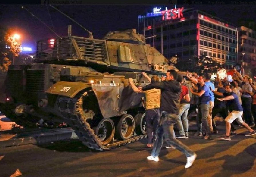 Milli birlik ve beraberliğimizi hedef alan 15 Temmuz darbe girişiminin 5. yıl dönümünde; 
demokrasi destanına imza atan kahramanlarımızı rahmet ve minnetle anıyoruz.
#15Temmuz 
#15TemmuzuUnutma
