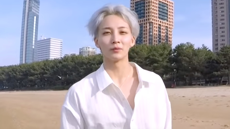 hanniebars's tweet photo. yoon jeonghan you are so ethereal https://t.co/L4l5Xhefef