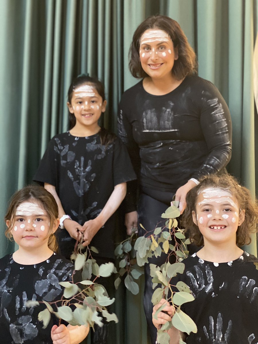 MacgregorPS's tweet image. A wonderful NAIDOC Week Assembly today. Thank you Emma, Joseph and Samuel for sharing your stories, music and dance with us.    ❤️💛🖤 #HealCountry @ACTEducation #NgunnawalCountry @naidocweek