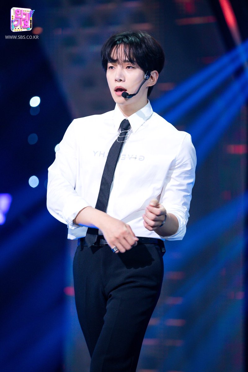 eundong9's tweet photo. ➕SBS 인기가요 - PD노트❷

https://t.co/OZqmoDm5V6 https://t.co/SrFhlT2sW3