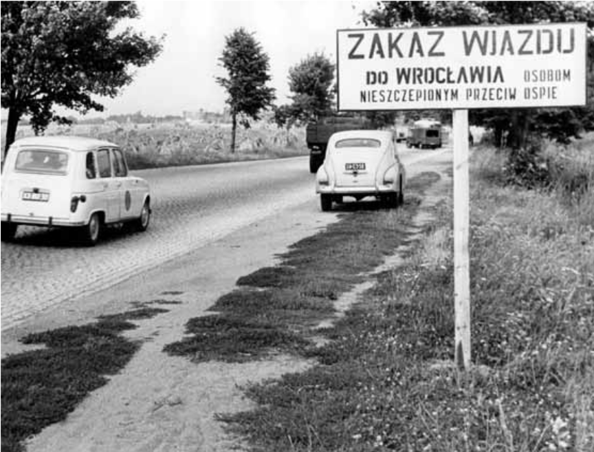 PrzystanekD's tweet photo. 15 lipca 1963 roku we #Wrocław.iu nastąpił tzw. "czarny poniedziałek". Tego dnia ogłoszono stan pogotowia przeciwepidemicznego, a już dwa dni później - stan epidemii w związku z odnotowanymi przypadkami czarnej ospy. https://t.co/2LB5PY2zUM