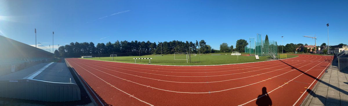 hf_phoenix's tweet photo. It’s a beautiful day here at Kingsmeadow stadium. Sports Day 2021… LET’S GO! 🥳😎🏃🏻‍♀️🏃‍♂️🥇@HF_PhysEd https://t.co/H4oIKDPqqm