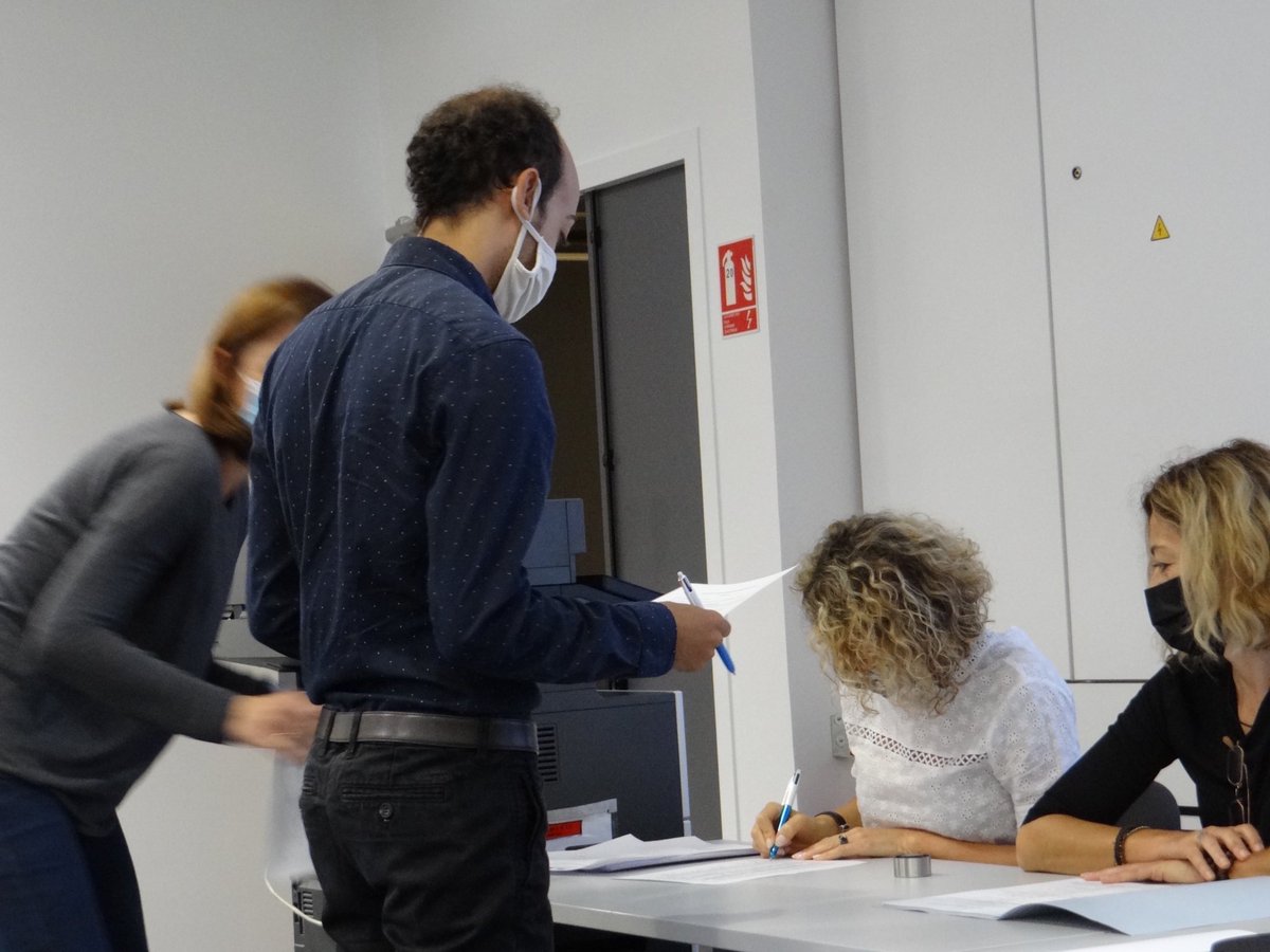 IRAdeLyon's tweet photo. ➡️ Ce mardi , les élèves de la 52e promotion de l'IRA de Lyon "Alexandra David Neel" ont choisi leurs postes de pré-affectation. Bravo à eux et bonne prise de fonction 🥳#fonctionpublique https://t.co/RNeKaf4Se0