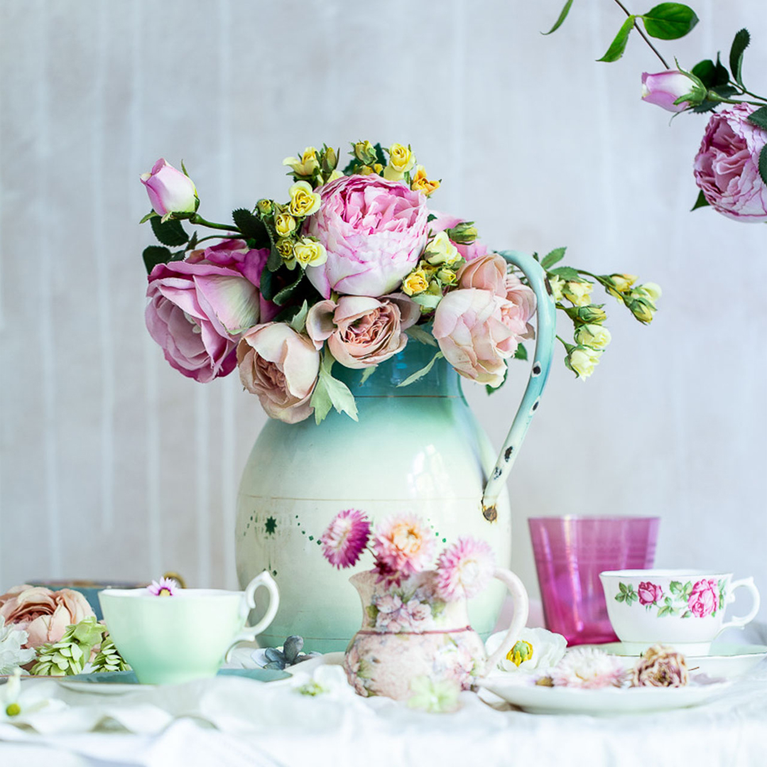 Norwich stylist Tamsyn Morgans on making the most of your garden

feastnorfolkmagazine.co.uk/columnists/hom…

<a href="/tamsynmorgans/">TamsynM</a> #stylist #loveyourhome #gardens #alfrescoliving #takingitoutside #blooms