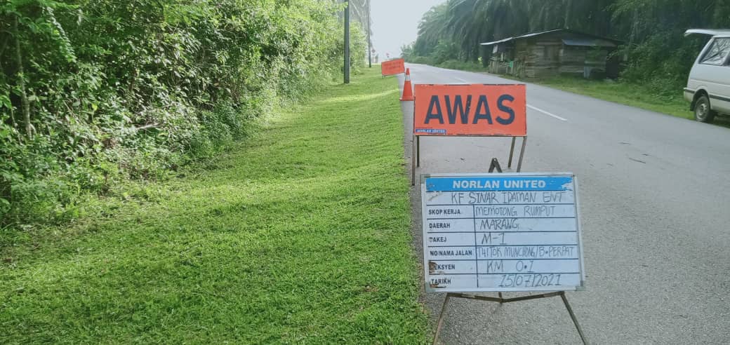 AHTNU_Area2's tweet image. Info 15.7.2021
T41 Jln Tok Mucong-Bukit Perpat, Marang

R03
Team #Marang
Kerja-kerja memotong rumput (pusingan Julai)

Rumput Rapi dan Kemas

#ThisIsMarang
#TSRM
@JKRTerengganu
@JKRMarang