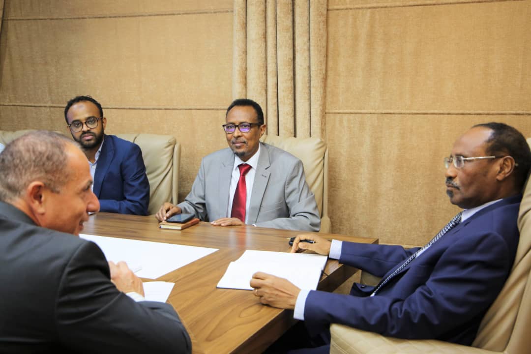 DrBeileh's tweet photo. Today I held a meeting with the EU budget support team @MoF_Somalia in which we discussed ongoing economic reforms. The budget support linked reforms are aimed at strengthening domestic revenue, fiscal federalism &amp; good governance. Grateful to @EU_in_Somalia for continued support https://t.co/W3aJvbhjyt