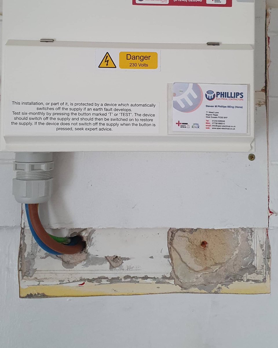 SPEC_Electrical's tweet image. A recent High Integrity Consumer Unit Phillips Electrical have carried out