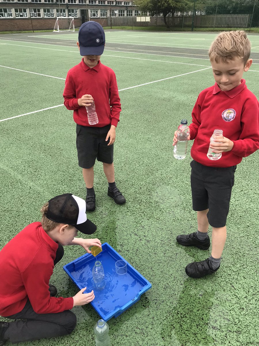 OverleighSchoolY2 tweet media