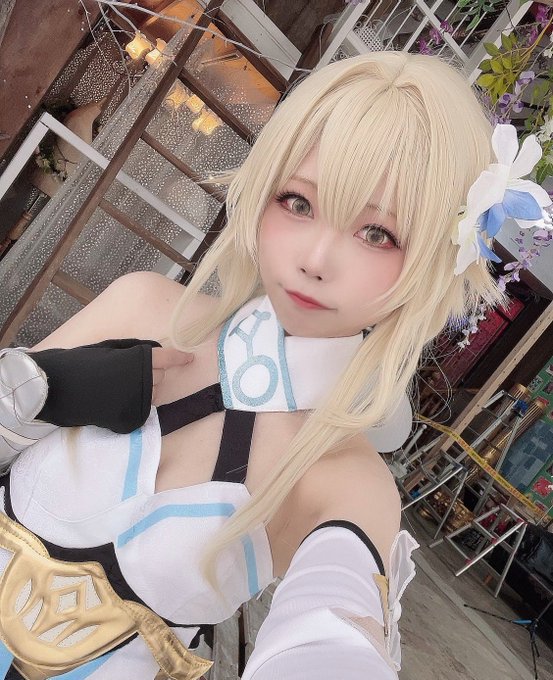 Twitterのコスプレ画像6