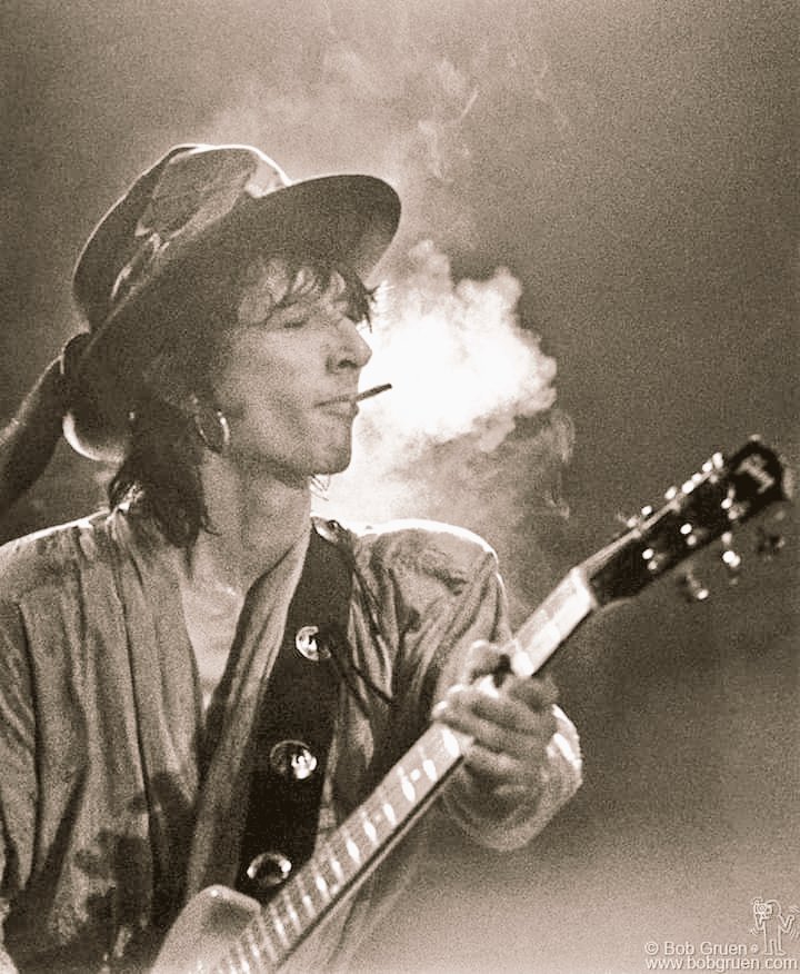   Happy birthday JOHNNY THUNDERS 
(1952 1991)
 Gone, but not forgotten! 