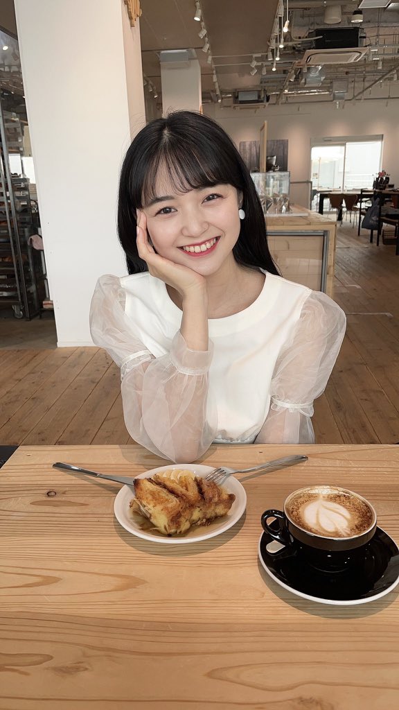 andooooodna's tweet photo. 笑顔の破壊力やばくない…？！？！？！ https://t.co/Nq8bSswMYm